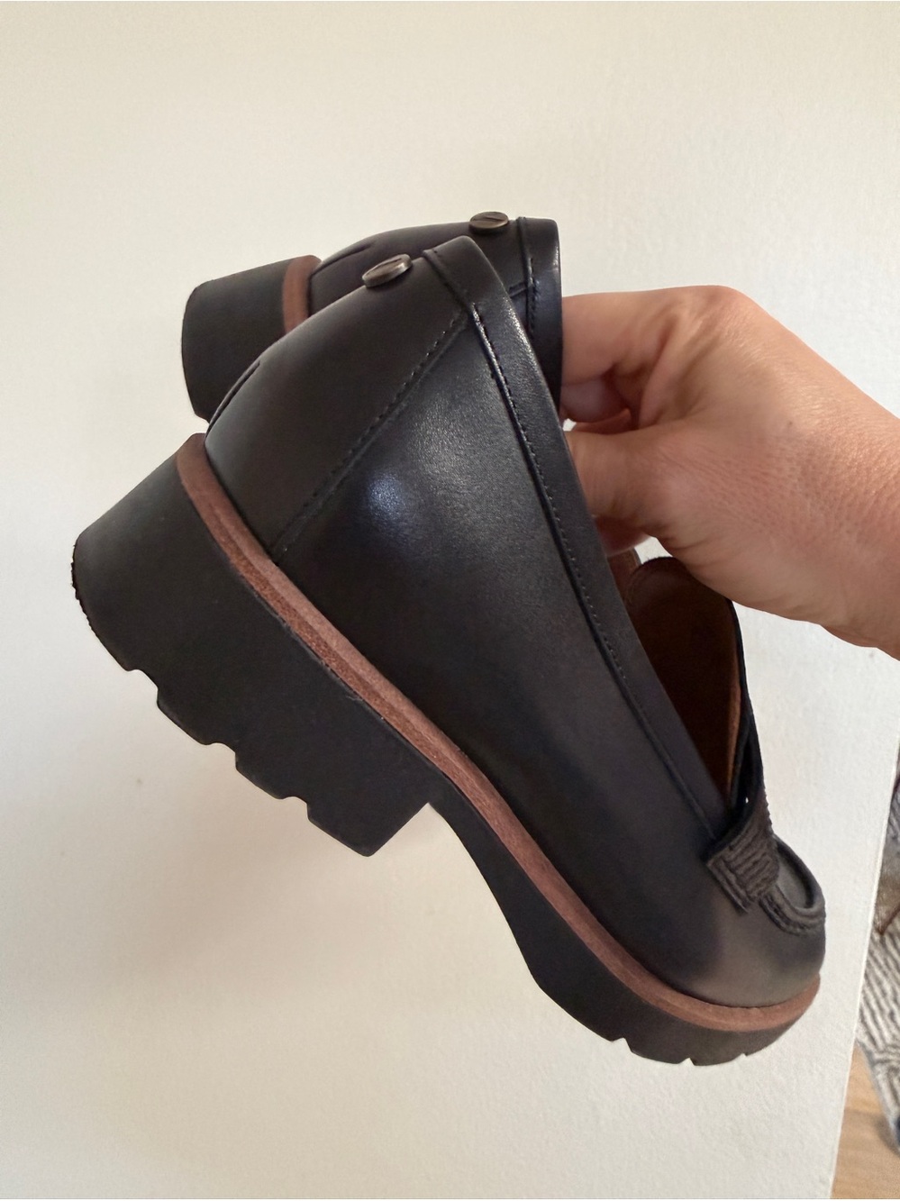 Vionic Black Leather Loafer - Picture 9 of 12